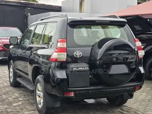 Toyota Land Cruiser Prado 4.0 Petrol GX-R 2015 Black