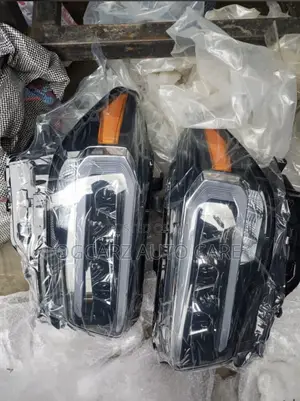 Tacoma Headlamp 2020 / 2022 Led Available