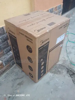 Midea Chest Freezer Silver 142 L Capacity