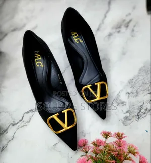 Low Kitten Court Shoes