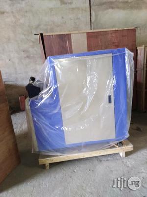 Pet Bottles Blowing Machine