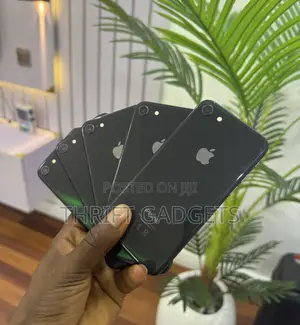 Apple iPhone 8 64 GB Black