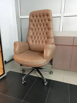 Luxury Pure Skin Leather Executive Office Chair