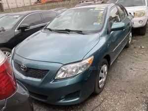 Toyota Corolla LE 4dr Sedan (1.8L 4cyl 4A) 2010 Blue