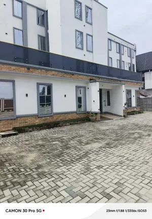 Guests House Hotel With Swimming Pool for Sale