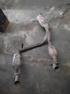 Complete Catalyst Converter Ford Explorer 2003 Model