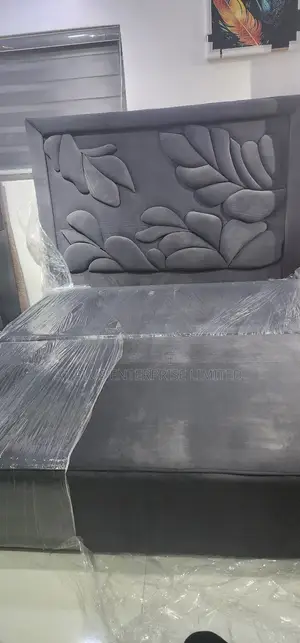 Grey 6x6 Bed Platform Bed