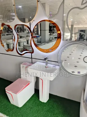 Big Luxury Patterned Designed Toilet Water Closet