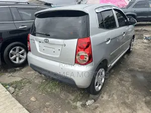 Kia Morning 2011 Silver