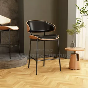 Luxury Bar Stool With Metal Leg