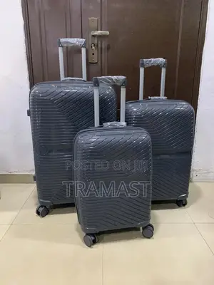 Jing Pin Black Travel Luggage 3 - Set