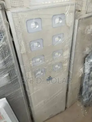 8 Eyes Wakatek Solar Street Light