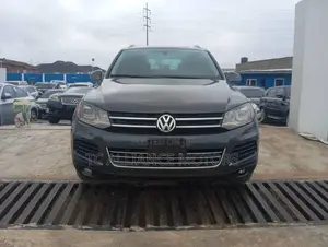 Volkswagen Touareg TDI Executive 4dr SUV AWD (3.0L 6cyl Turbodiesel 8A)