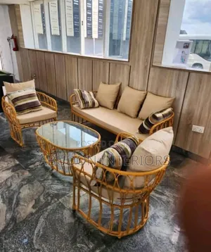 Vintage Design Set Of Chairs