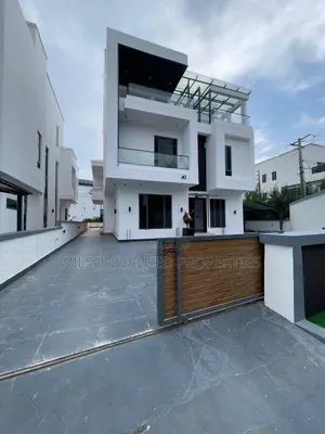 6bdrm Duplex in Wvp Homes 🏡, Lekki Phase 1 for sale