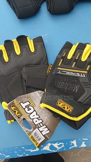 Brand New Gym Gloves Available