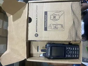 Motorola R7 With Screen