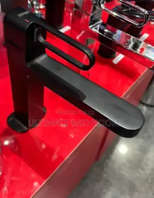 Opener Handle Made of Brass Black Basin Faucet