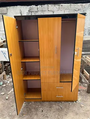 High Quality Family Specious Wardrobe