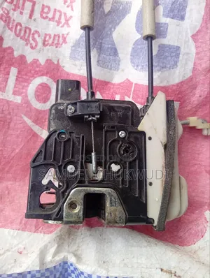 Kia Rio 2012-2014 Door Catcher