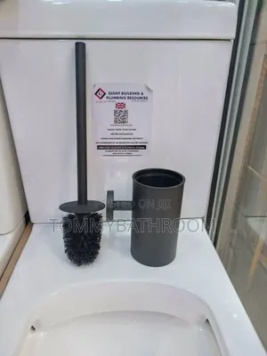 Short Round Toilet Brush