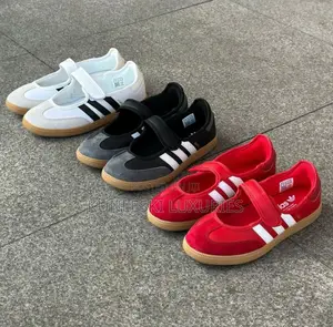 Original Adidas Samba Jane Sneakers
