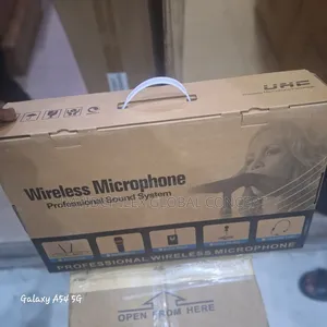Zed Wireless Microphone Ur-5200