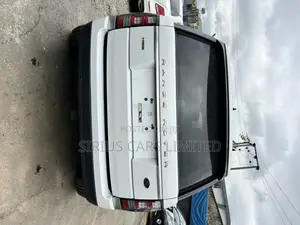 Land Rover Range Rover 3.0L Supercharged HSE 2018 White