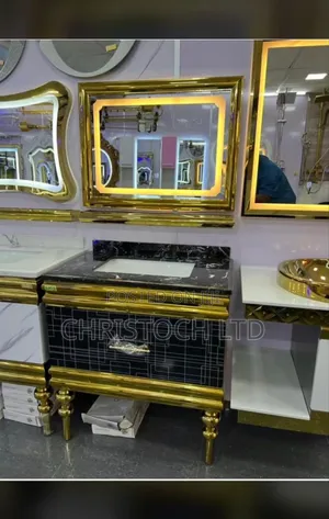 Cabinet Basin With Marble Top and Mirror/BGC