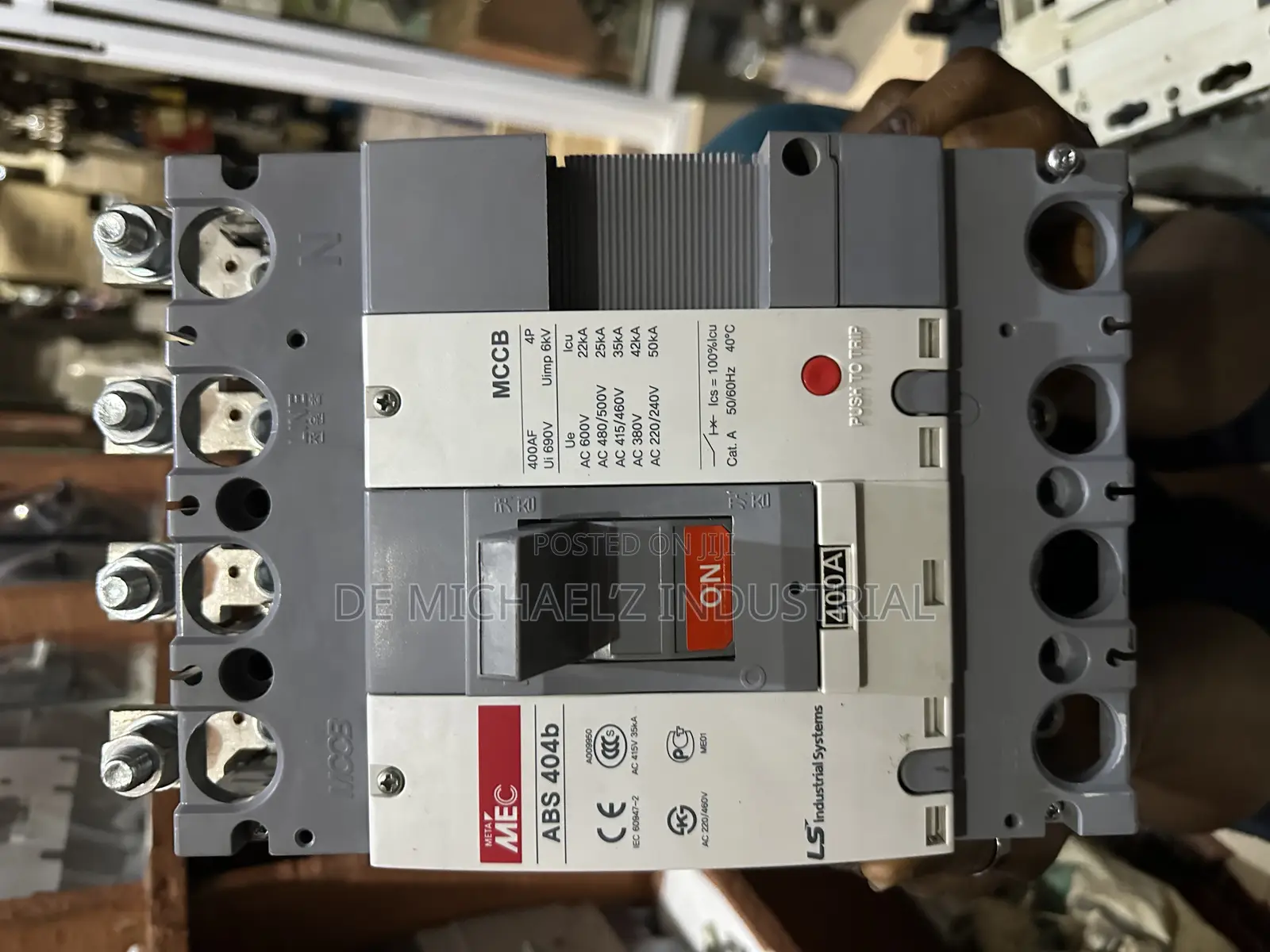 400a McCb Breaker 4pole