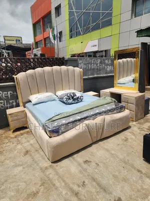 6by6 Cream Coloured Upholstery Padded Bed Set.