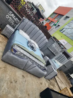 Grey 6by6 Complete Set of Padded Bed.