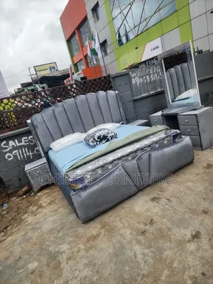 5ft Tall 6by6 Set of Bed Used in Homes, Hotels, Etc.
