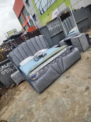 High Quality Standard 6by6 Complete Set of Bed.