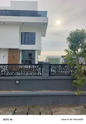 Furnished 4bdrm Duplex in Osapa London for sale