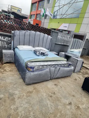 Executive Brand New 6by6 Padded Bed.