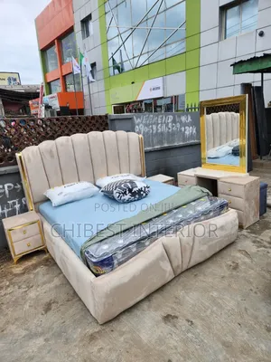 High Quality 6by6 Set of Bed With Other Accessories