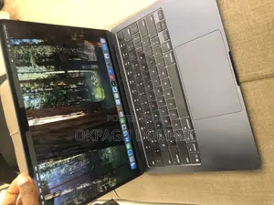 Laptop Apple MacBook Air 2025 M4 13-Inch 16GB Apple M4 SSD 256GB