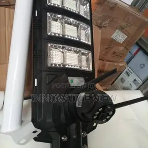 Security Dual Lens PTZ 4g Solar Street Light Camera