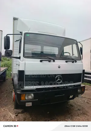 Mercedes Benz 1120 Cover Body Truck 10 Tons 2000 White