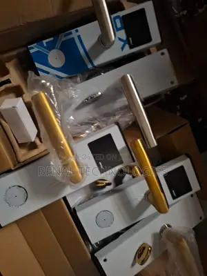 Automated Hotel Lock System With Card Reader and Software