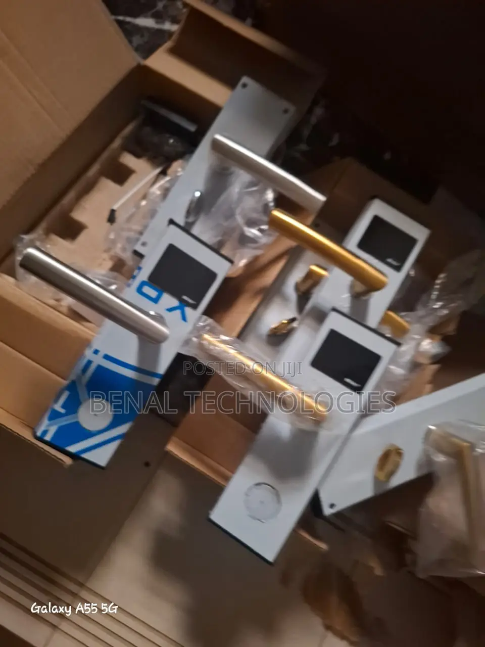 Complete Card Lock System for Hotels With Software Included