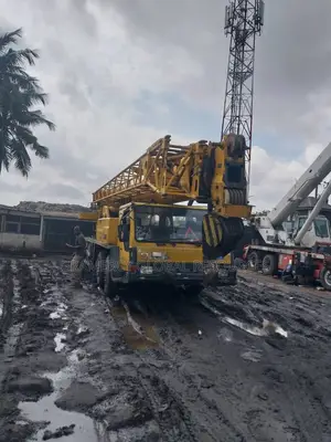 Clean Used Xcmg 60 Tons Mobile Truck Crane