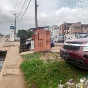 Commercial Plot Measuring 30ft by 80ft on Idimu Rd