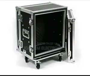 Professional Amplifier Rack 12u Close
