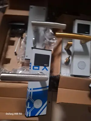 Digital Card Lock System for Modern Hotel Rooms