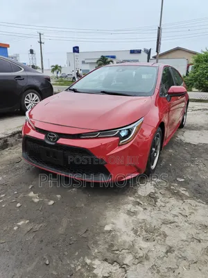 Toyota Corolla LE 2020 Red