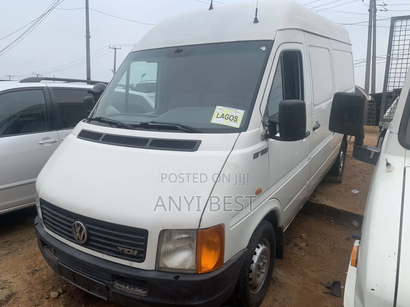 Volkswagen LT 2000 White