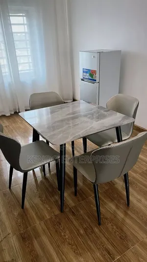 Dinning Square Table With 4 Chairs