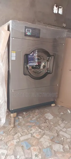 Heavy-Duty 30kg Industrial Washing Machine